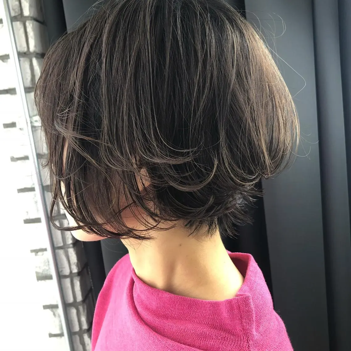 ショート カラー ハイライトカラー ハイライト ショートヘア 外ハネヘア ORIKA 美容室のヘアスタイル