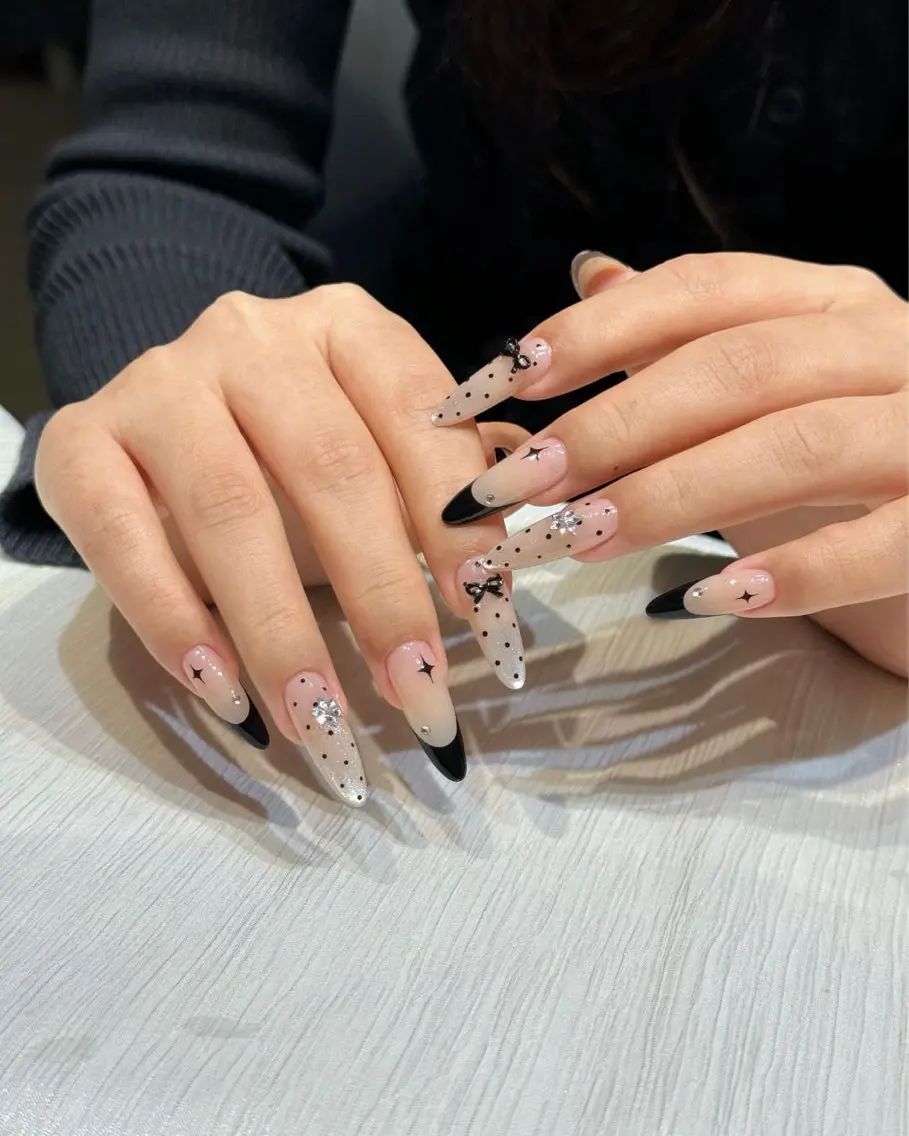 ネイル フレンチネイル グラデーション 韓国ネイル マグネットネイル ミラーネイル ハンドネイル Squen Nail shinjukuのネイルデザイン