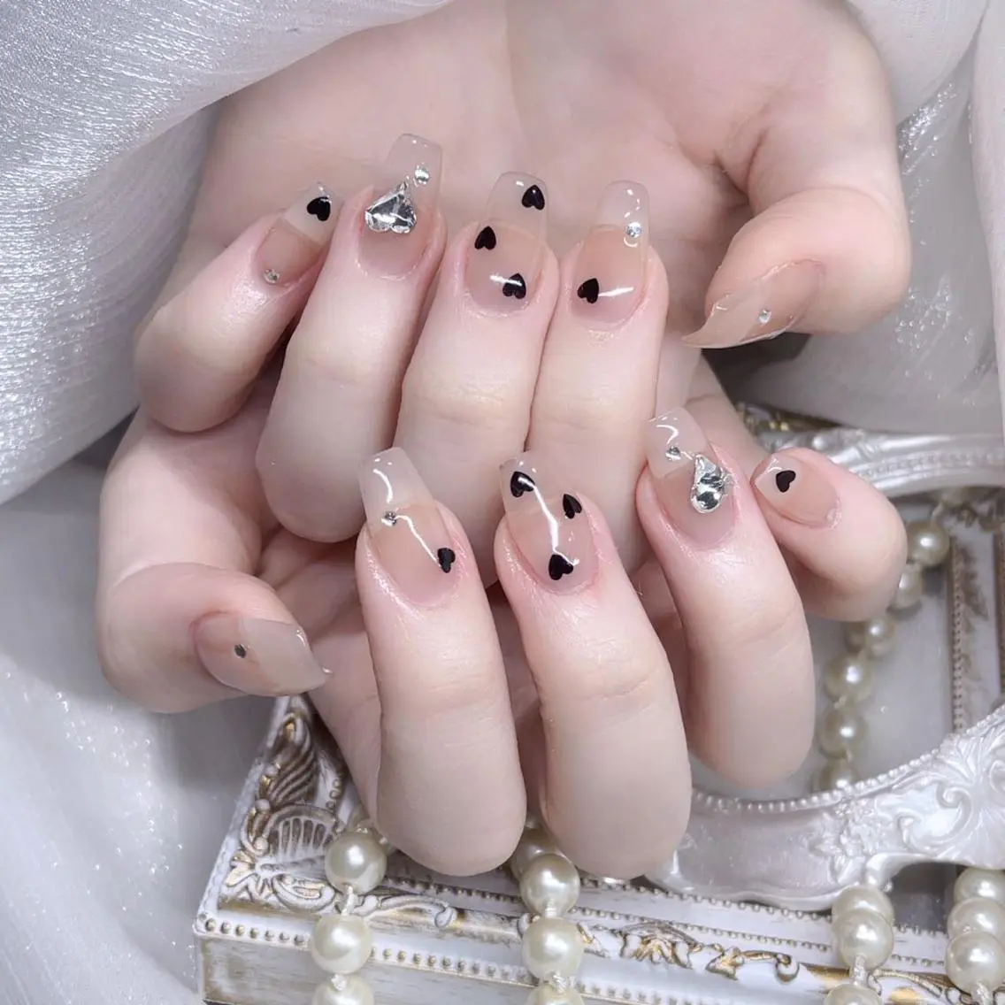 ネイル ハンドネイル Queens マオのネイルデザイン