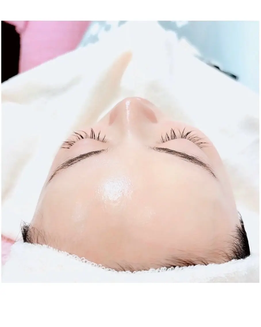 【毛穴レス/ハリ艶肌】水光ピーリング+モデリングパック✨美容液導入つき60分の写真
