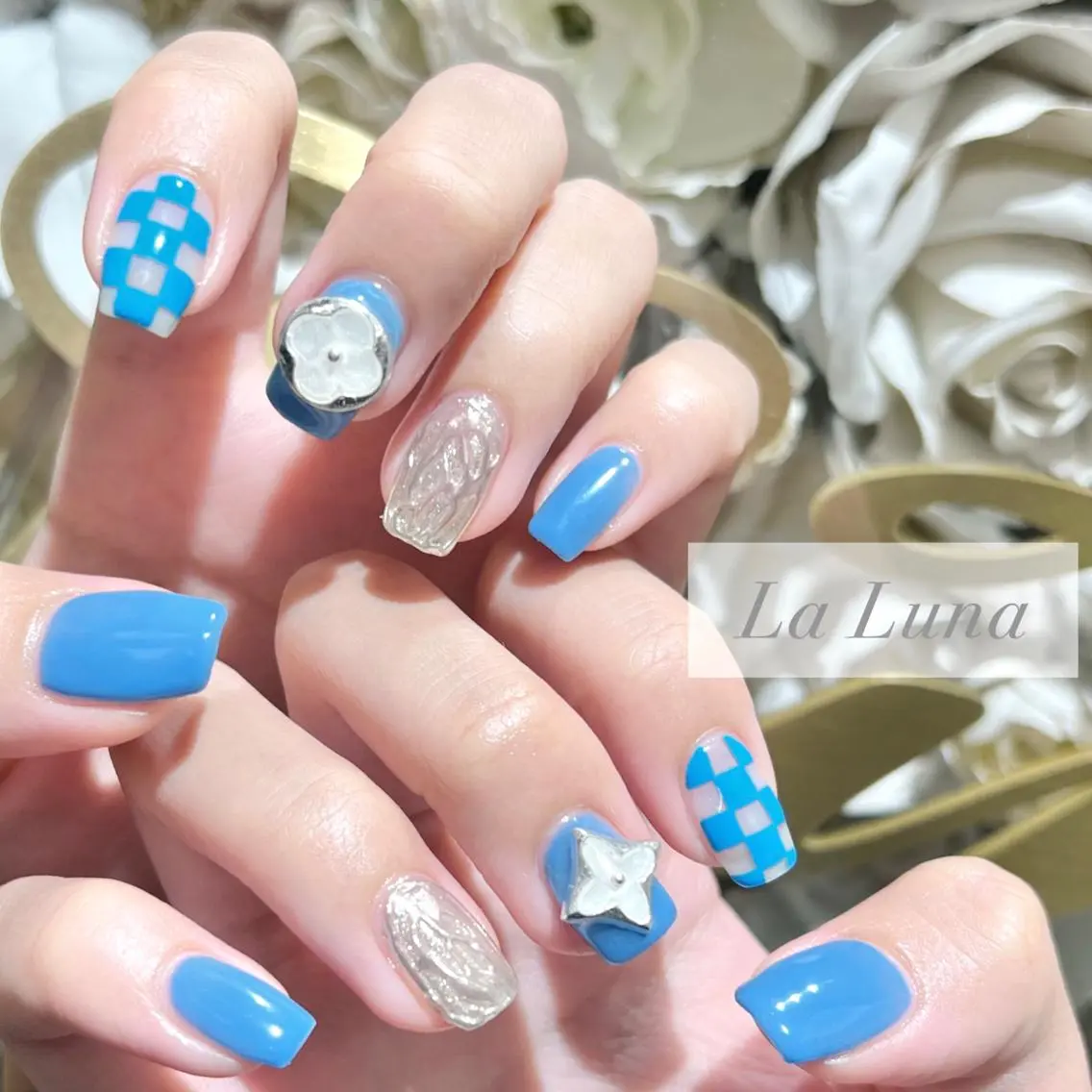 ネイル LaLuna🌙 Natsukiのネイルデザイン