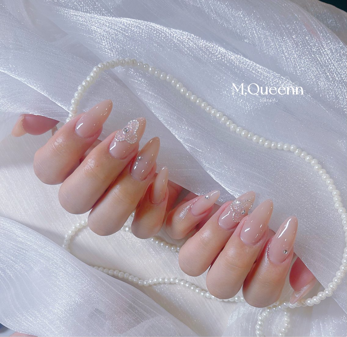 ネイル M.Queenネイル サロン天神今泉店のネイルデザイン