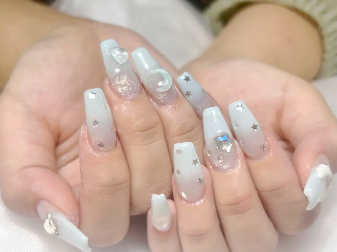 ネイル ハンドネイル ネイルサロンエクラ ななのネイルデザイン
