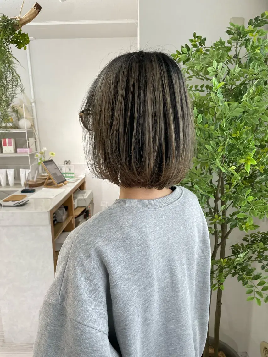 セミロング カラー 透明感🫧ナチュラル 🍀りんたろうのヘアスタイル