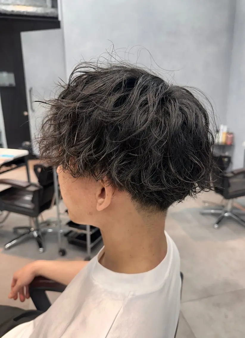 パーマ メンズ メンズパーマ メンズツイストパーマ 波巻きパーマ ツイストパーマ ✂︎ mina✂︎のヘアスタイル