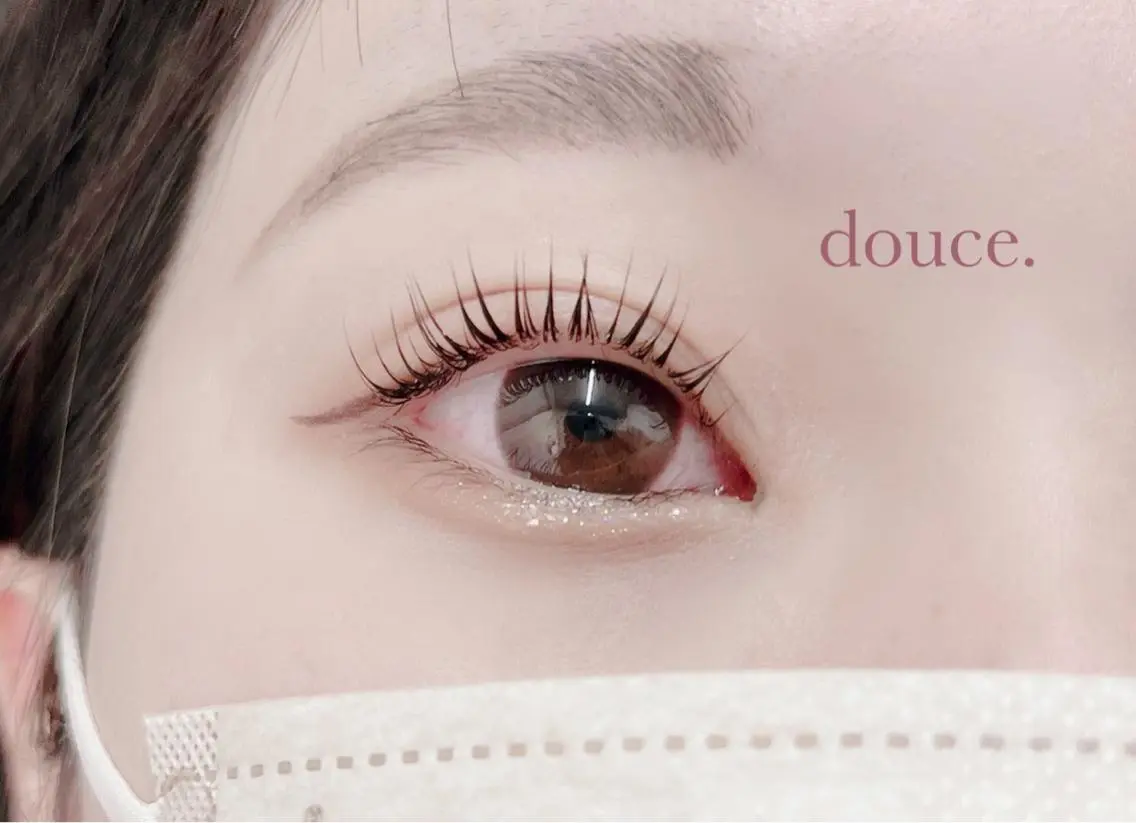 マツエク・マツパ アイブロウ パリジェンヌラッシュリフト mes yeux eye salon.の眉毛・アイブロウイメージ