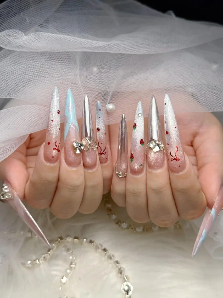 ネイル アートネイル オーロラネイル ブラウン ジェルネイル グラデーション ハンドネイル ハンドケア Nova Nailのネイルデザイン