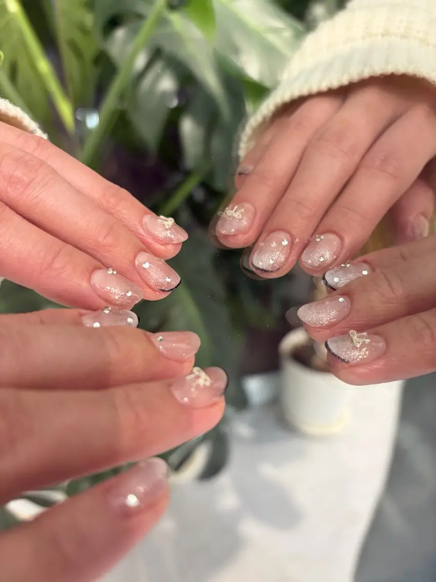ネイル グラデーション マグネットネイル ハンドネイル 【うるちゅるnail 】🩰maiのネイルデザイン