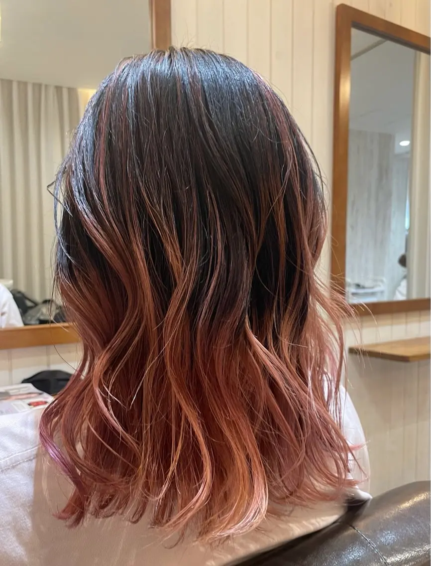 セミロング CHA-CHA MODELのヘアスタイル