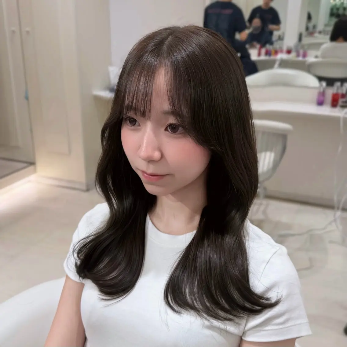 セミロング カラー ブリーチ ヘアカラー Parve Mix 森 美遥🩶のヘアスタイル