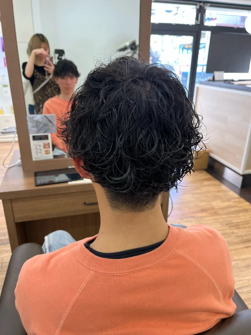 メンズ カット パーマ 鬼松沙弥 ❤︎メンズパーマのヘアスタイル