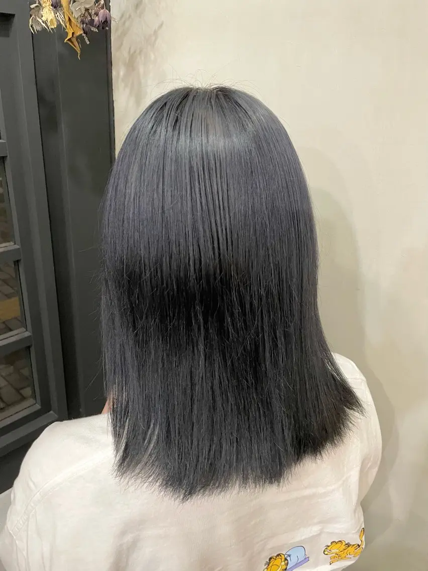 セミロング カラー ネイビーカラー ✨レディースカット モデル募集✨イブキのヘアスタイル