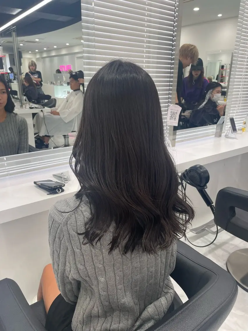 ロング カラー ヘアカラー 韓国アイドル🤍ブリ ーチカラー🤍わかなのヘアスタイル