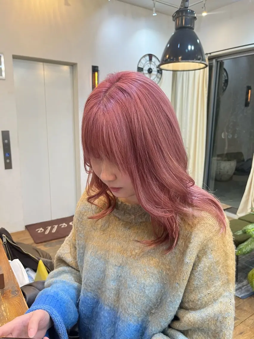 カラー ピンクカラー ヘアカラー トリートメント ブリーチ◎／ 銀座／秋葉香乃のヘアスタイル