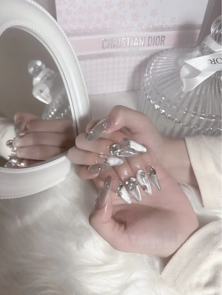 ネイル ハンドネイル merci nailのネイルデザイン