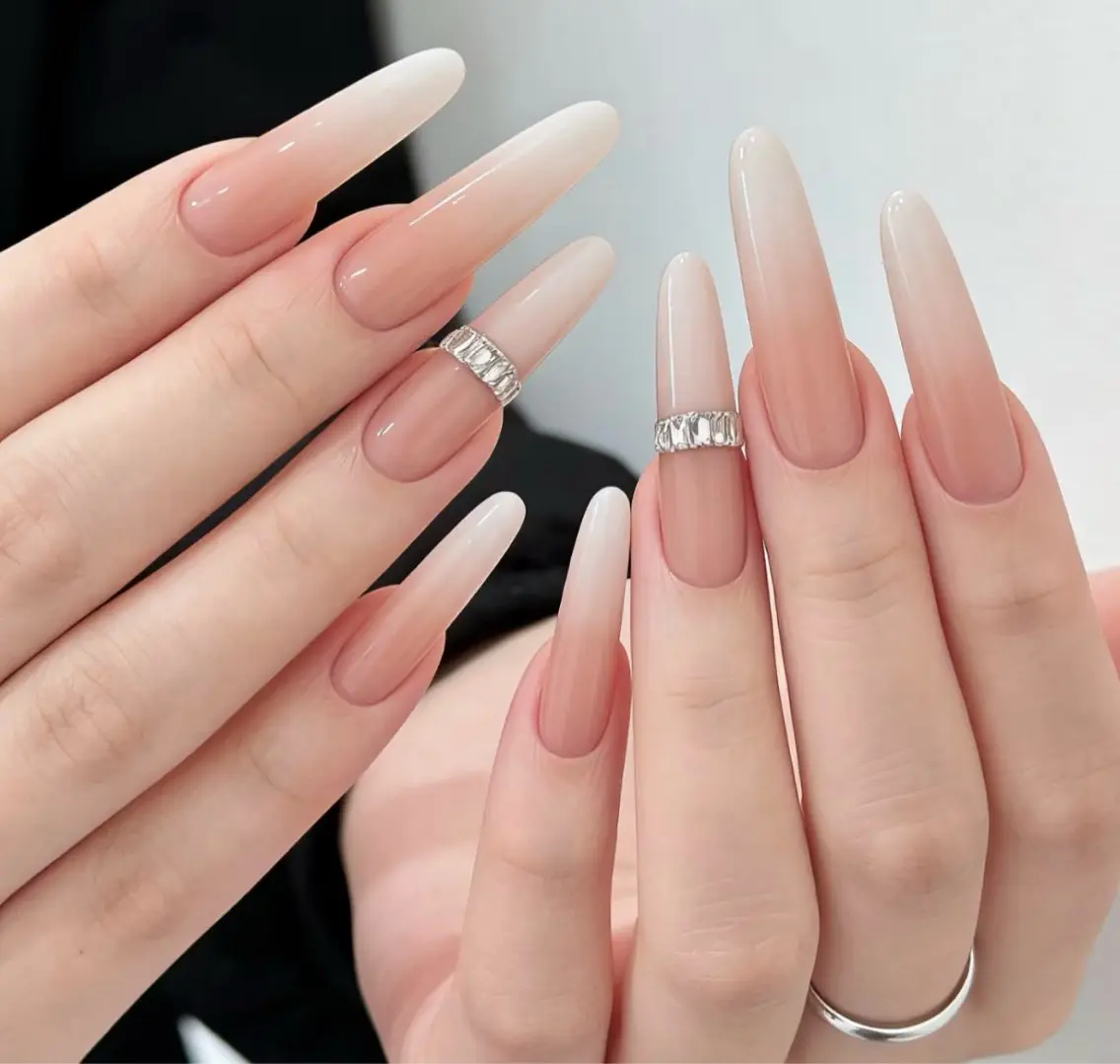 ネイル アートネイル ジェルネイル 韓国ネイル ニュアンスネイル シンプルネイル ハンドネイル ハンドケア Anna Melia Nailのネイルデザイン
