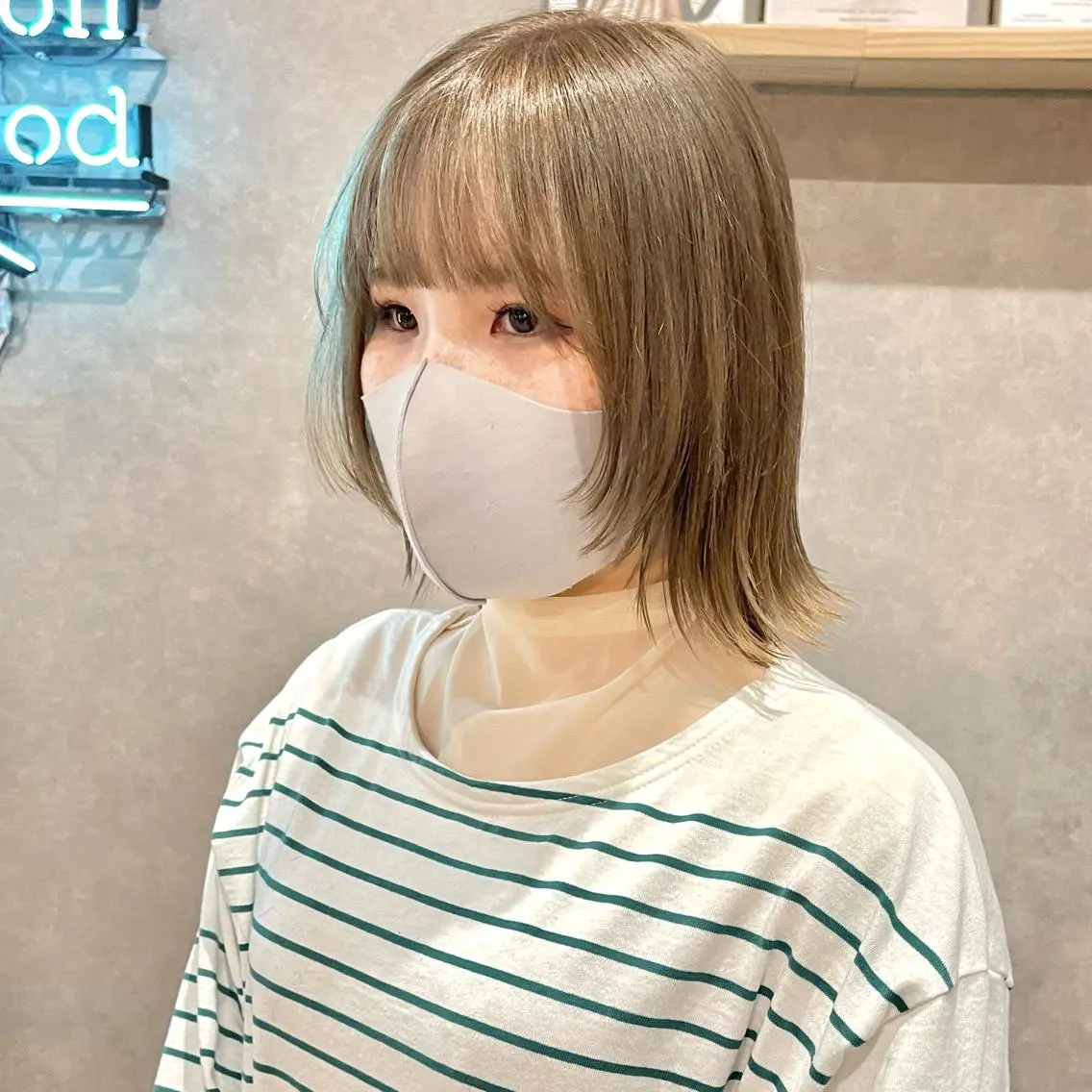 ミディアム カラー カット ヘアカラー トリートメント 一ノ瀬 暁のヘアスタイル