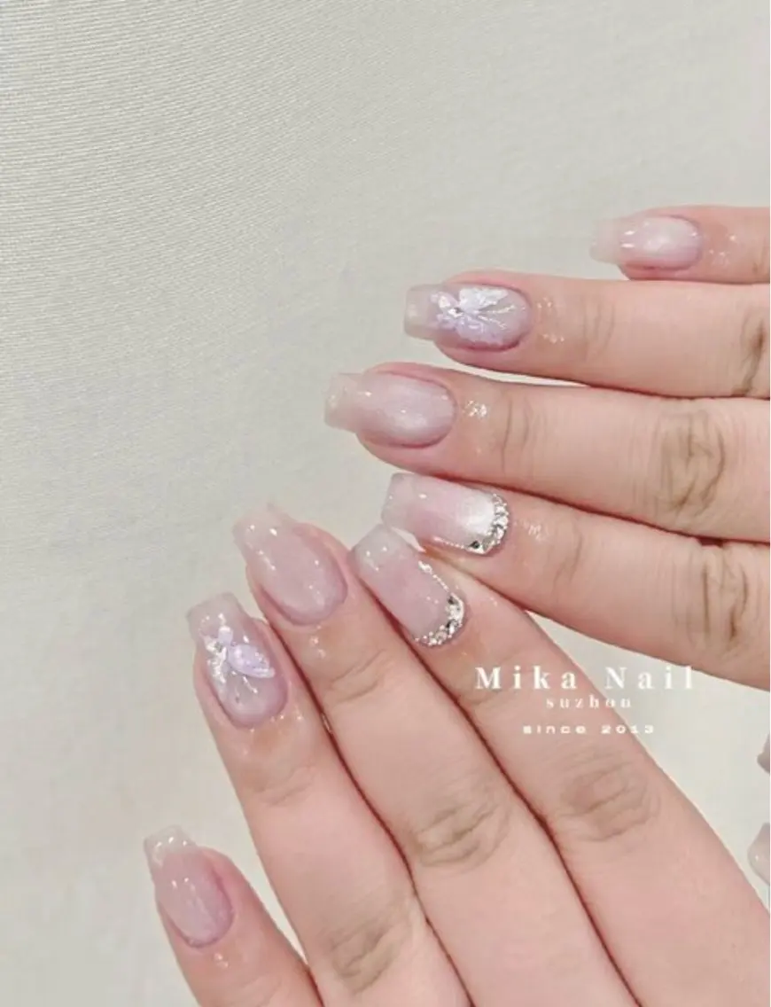 Handワンカラー&4本までデザイン￥5500の写真