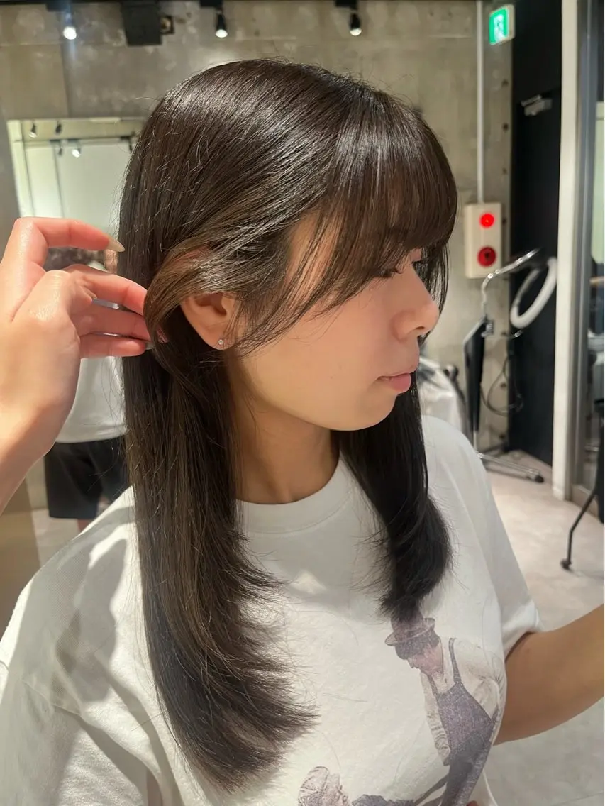 セミロング カラー カット ヘアカラー haruka kobayashiのヘアスタイル