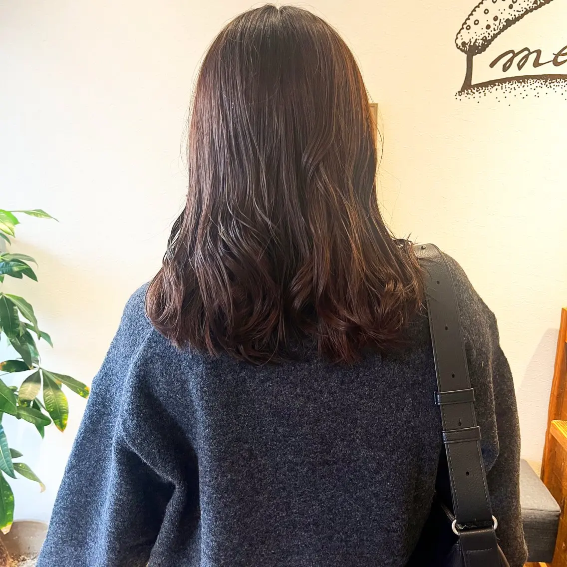セミロング カラー ベージュカラー ブリーチ 透明感カラー ブリーチなしカラー カット ヘアカラー トリートメント 上品な暖色/丸みボブ Chie🪷のヘアスタイル