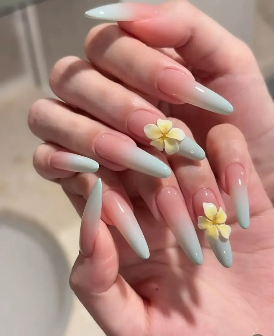 ネイル ハンドネイル H3 Nail Miniのネイルデザイン