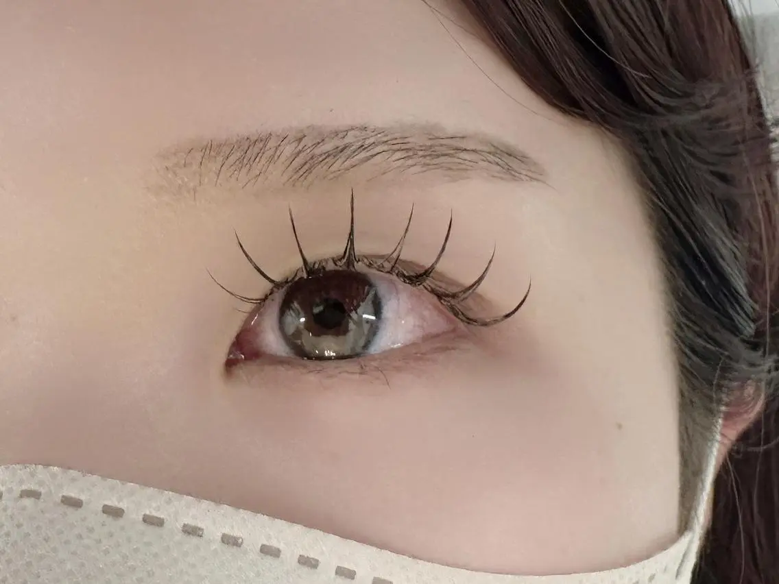 【初めての方】ナチュラル派の方には、フラットラッシュ80本がオススメ　3480円の写真