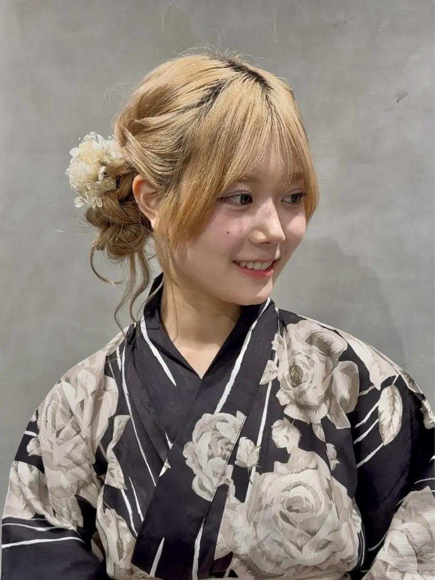 ヘアアレンジ ヘアセット 韓国ヘア|艶カラー| ヘアアレンジ|yuiのヘアスタイル