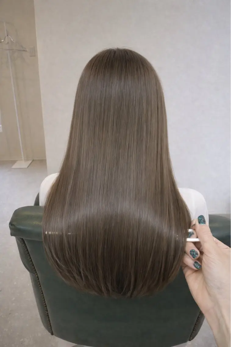 ロング 竹廣 春奈のヘアスタイル