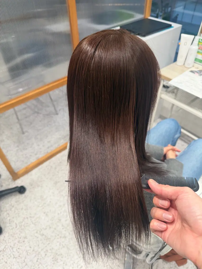 【ダメージが気になる方】髪質改善トリートメント+カット+ケアカラーの写真
