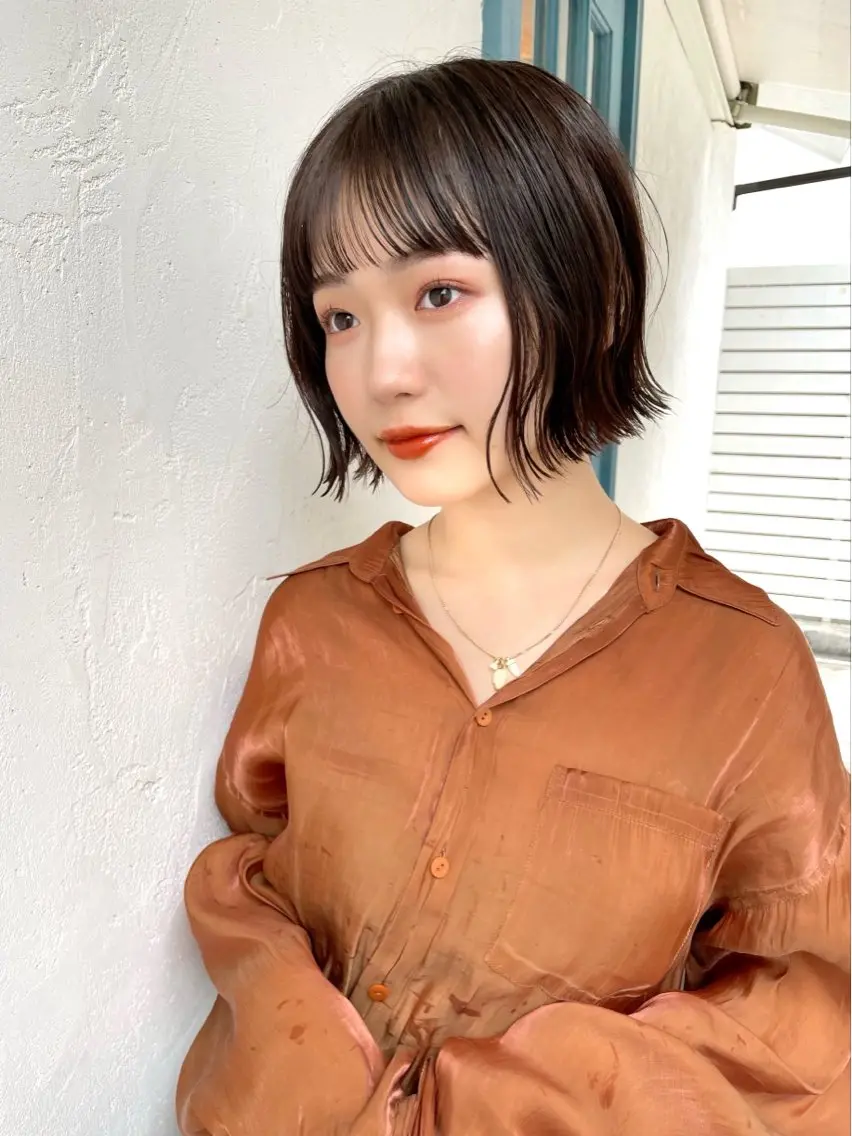 ショート カラー 切りっぱなしボブ ボブレイヤー ボブ くびれヘア 顔まわりレイヤー カット ヘアカラー 結べるレイヤーボブ くびれLady表参道のヘアスタイル