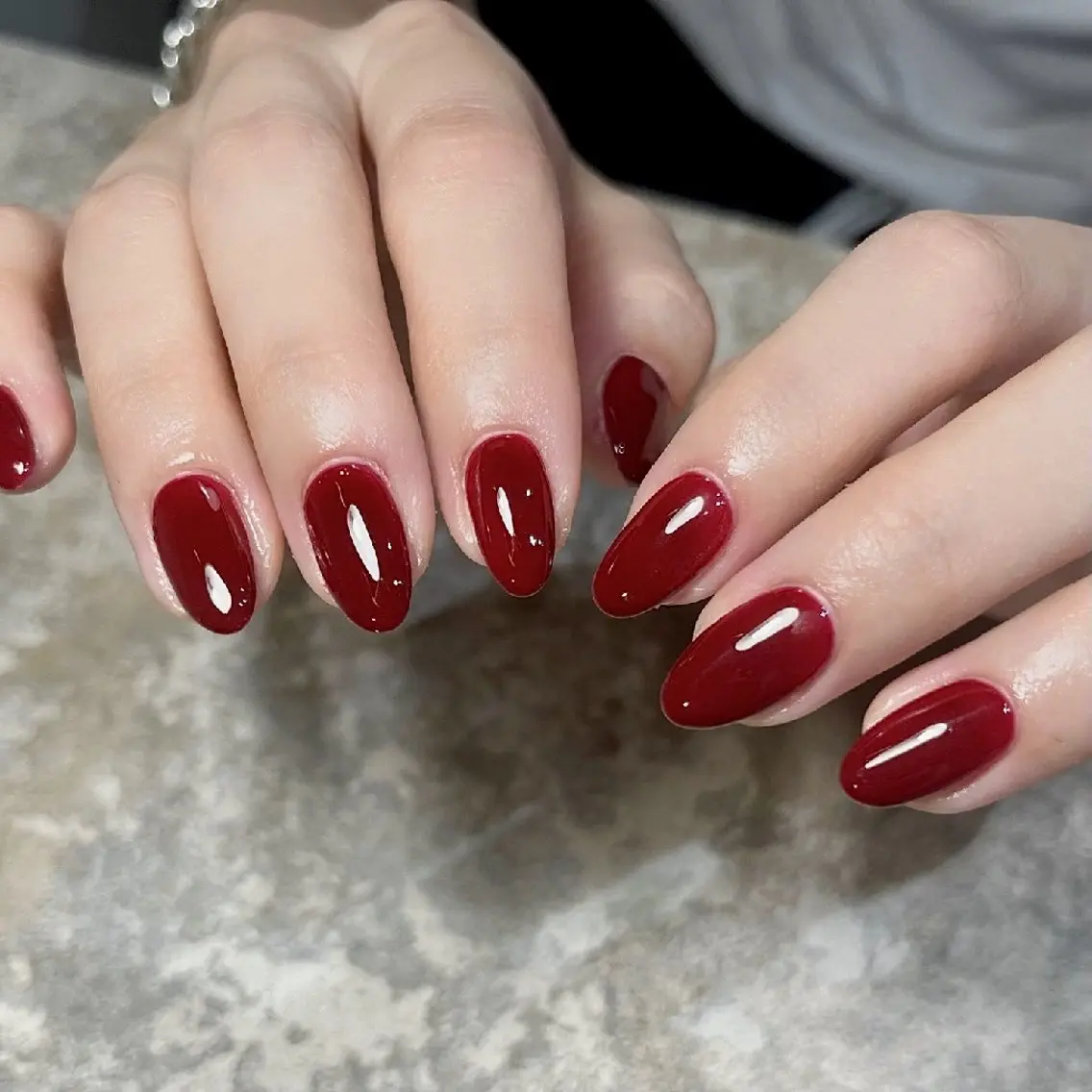 ネイル ワンカラーネイル ハンドネイル atelier　 univ.のネイルデザイン
