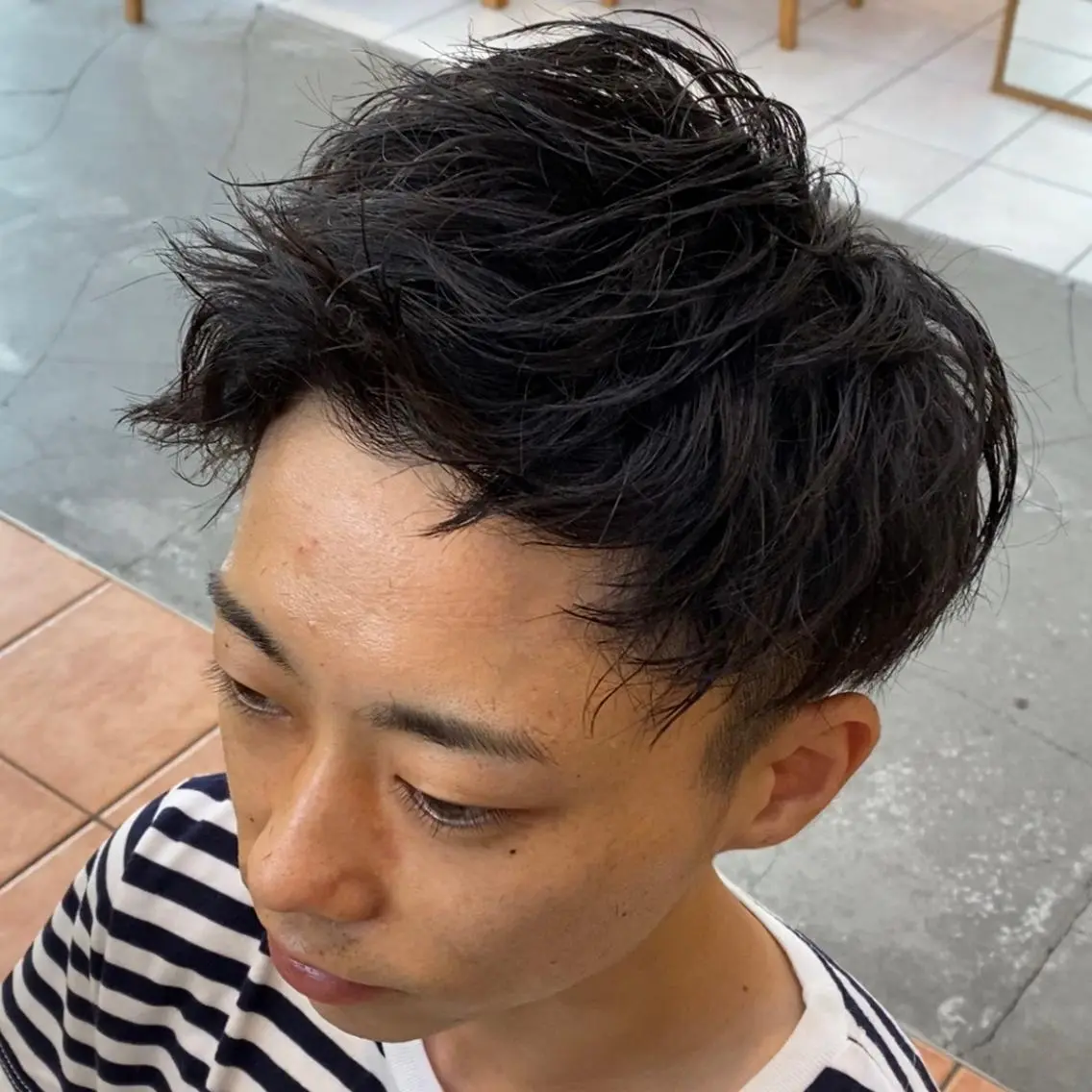 ショート パーマ メンズ メンズパーマ メンズツイストパーマ ツイストパーマ カット ヘアカラー ヘッドスパ メンズ/韓国レイヤー /透明感カラー那須野のヘアスタイル