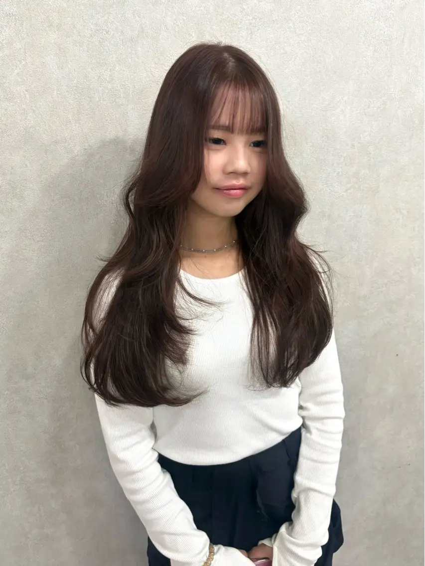 ロング カラー ブラウンカラー ピンクカラー ヘアカラー トリートメント 盛れる顔まわり✨🎀 レイヤー別所好葉のヘアスタイル