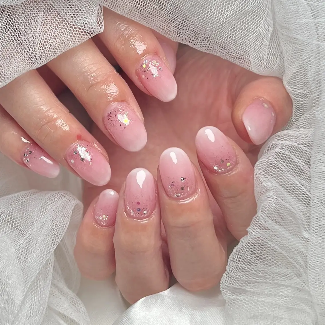 ネイル キラキラネイル ラメ(グリッター) オフィスネイル ピンク ハンドネイル 【nailsalon LaMeL】岡崎のネイルデザイン