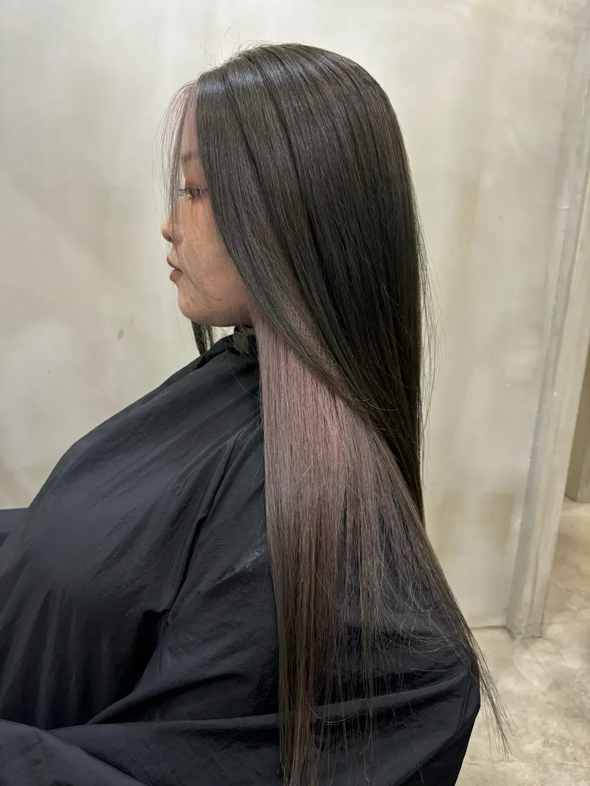 ロング カラー ベージュカラー インナーカラー オリーブカラー ヘアカラー 中園康 /カラー/ブリーチのヘアスタイル