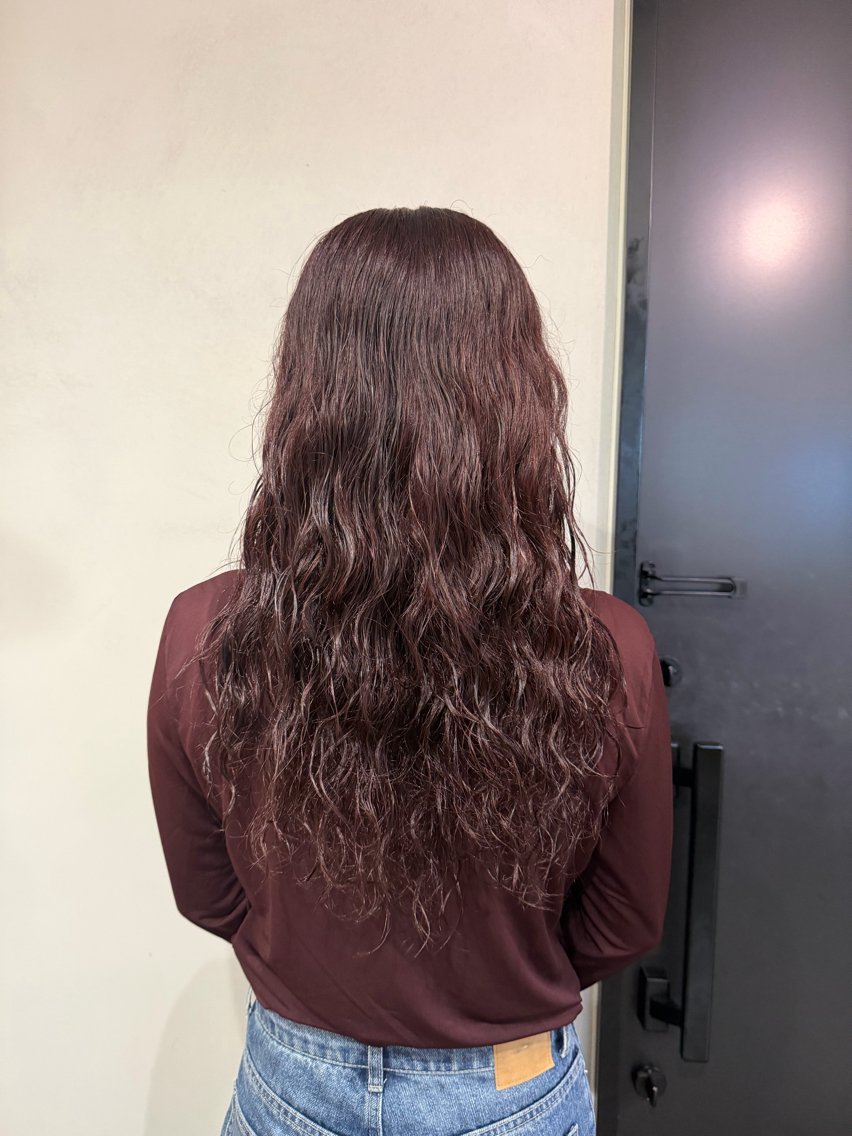 ロング カラー ヘアアレンジ くせ毛 明石 ひなたのヘアスタイル