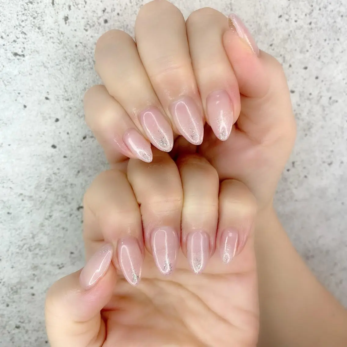 ネイル グラデーション ラメ(グリッター) オフィスネイル シンプルネイル Salon Ｋのネイルデザイン