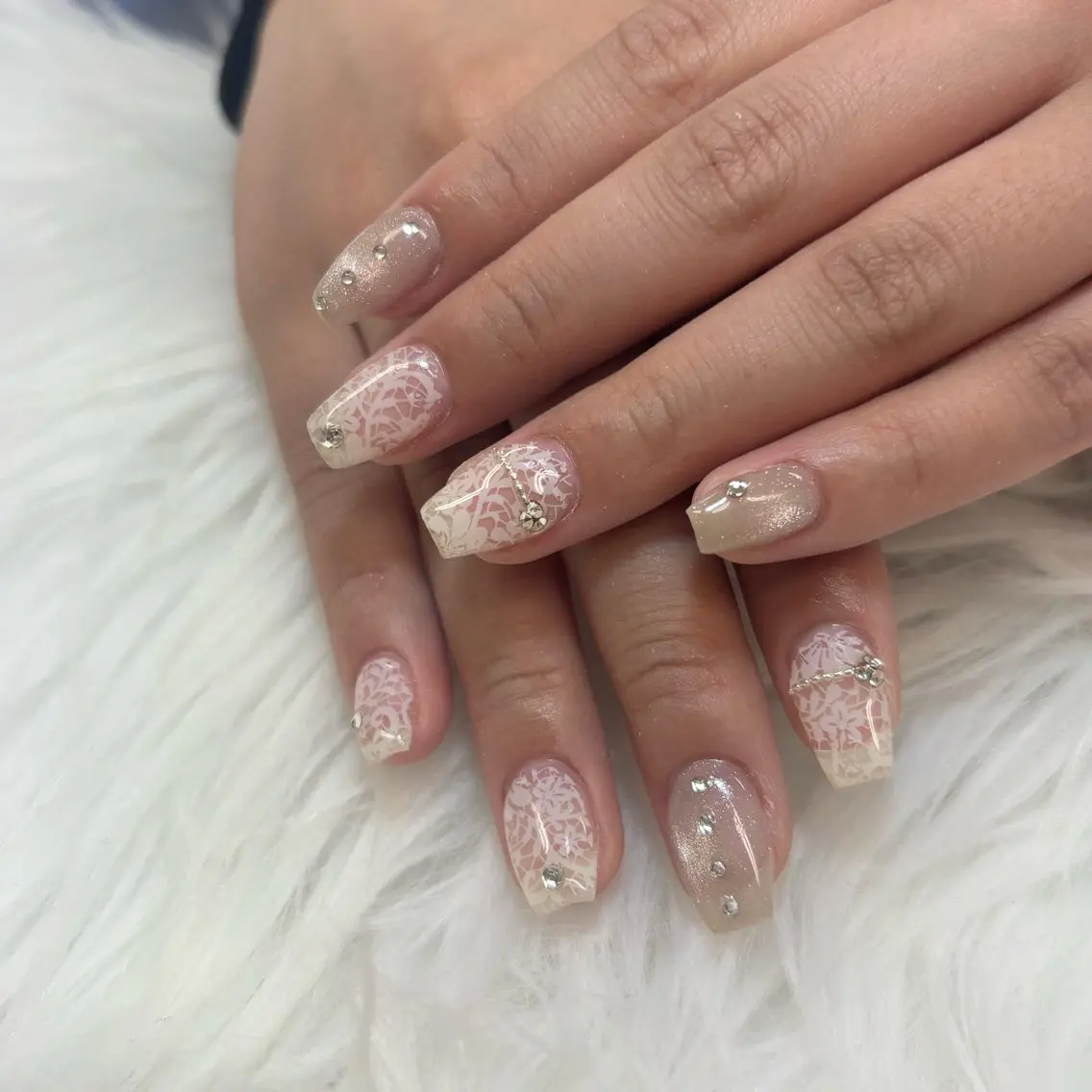 ネイル ハンドネイル NANA SAKURAのネイルデザイン
