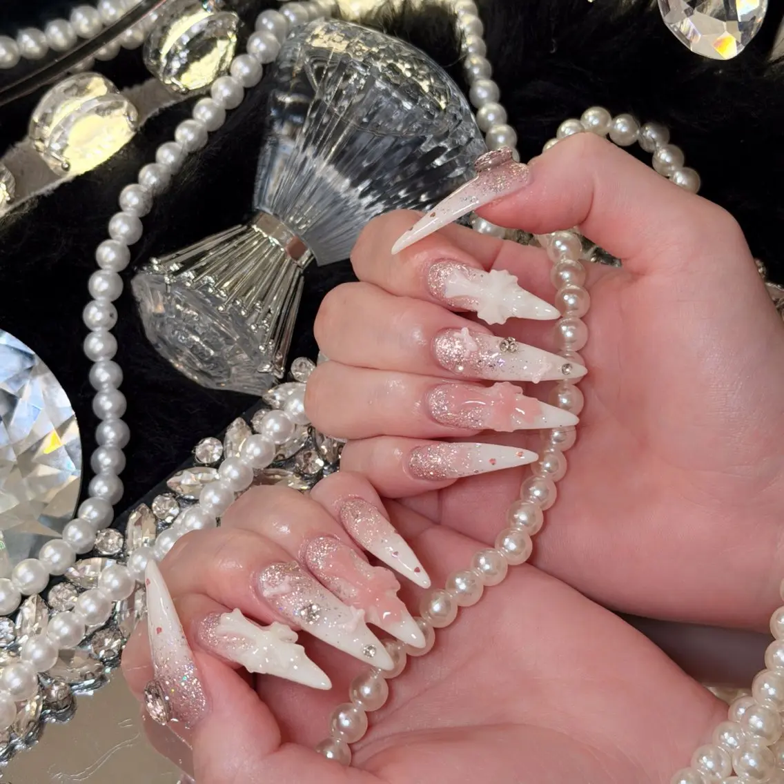 ネイル オーロラネイル 長さ出し フラッシュネイル フレンチネイル ジェルネイル ハンドネイル ハンドケア CiCi NailSalonのネイルデザイン
