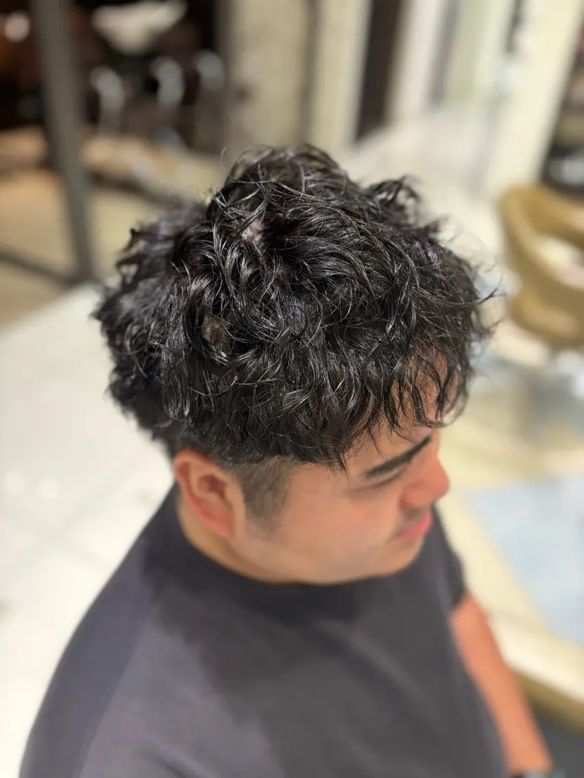 ショート パーマ メンズ メンズパーマ スパイラルパーマ ０分パーマ/ メンズパーマ藤原海斗のヘアスタイル