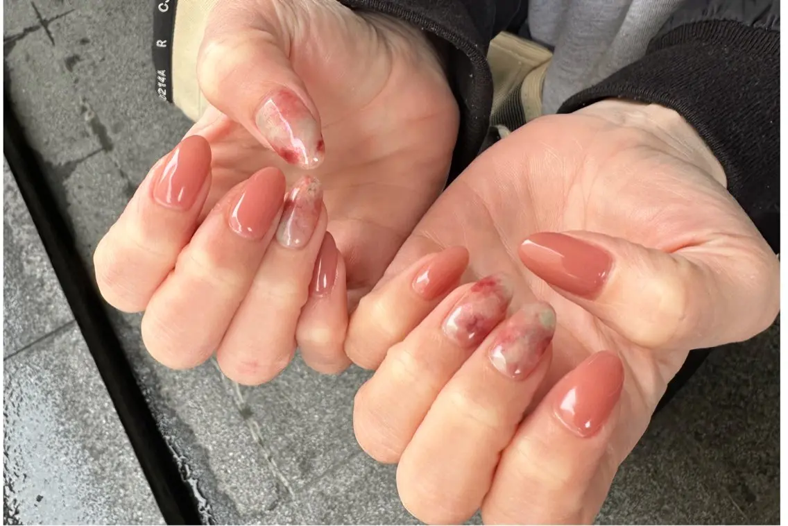 ネイル ハンドネイル 長谷川 奈緒美のネイルデザイン