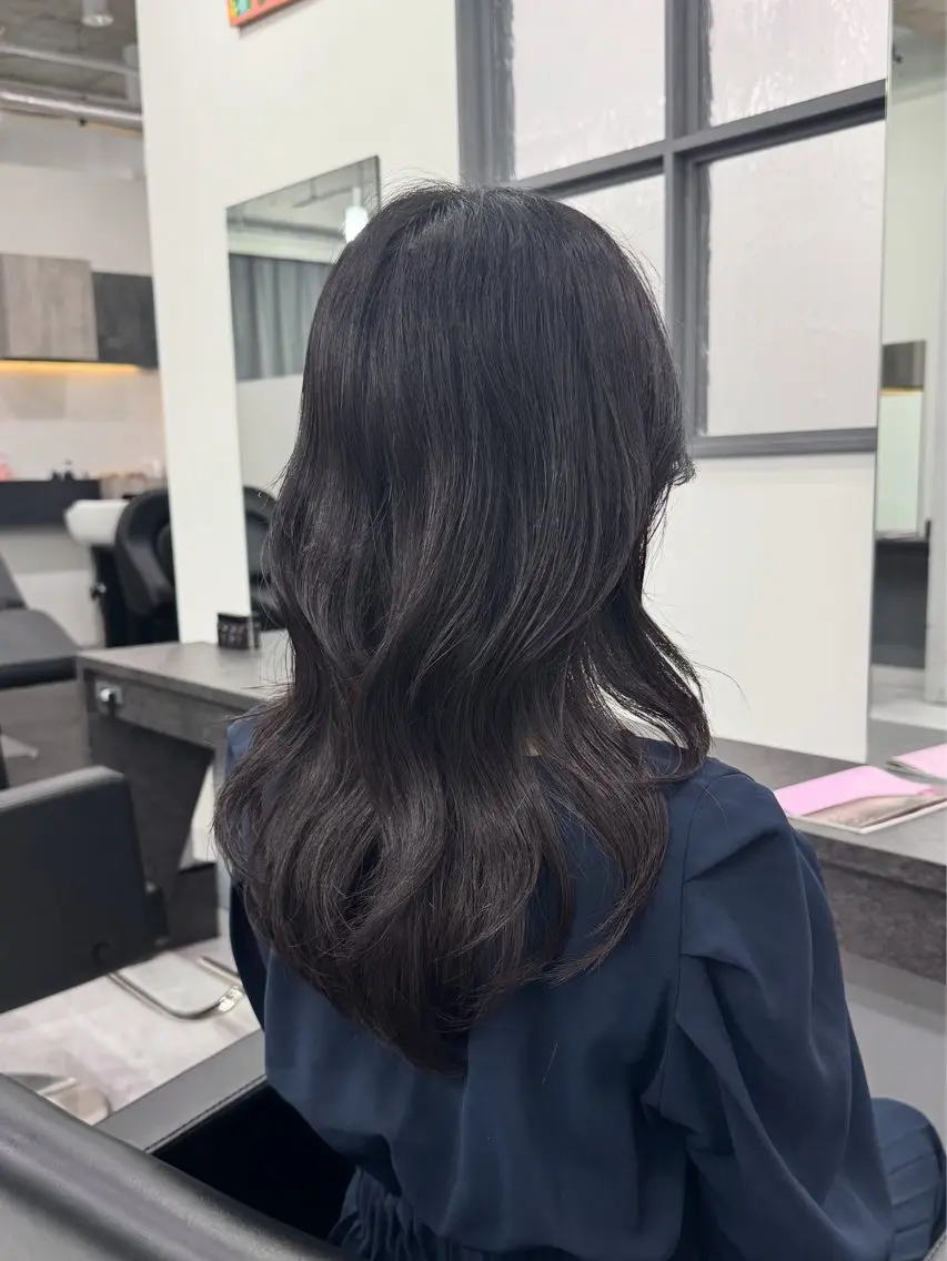 ロング カット ヘアカラー トリートメント レイヤー・ブリーチ kiyotoshiのヘアスタイル