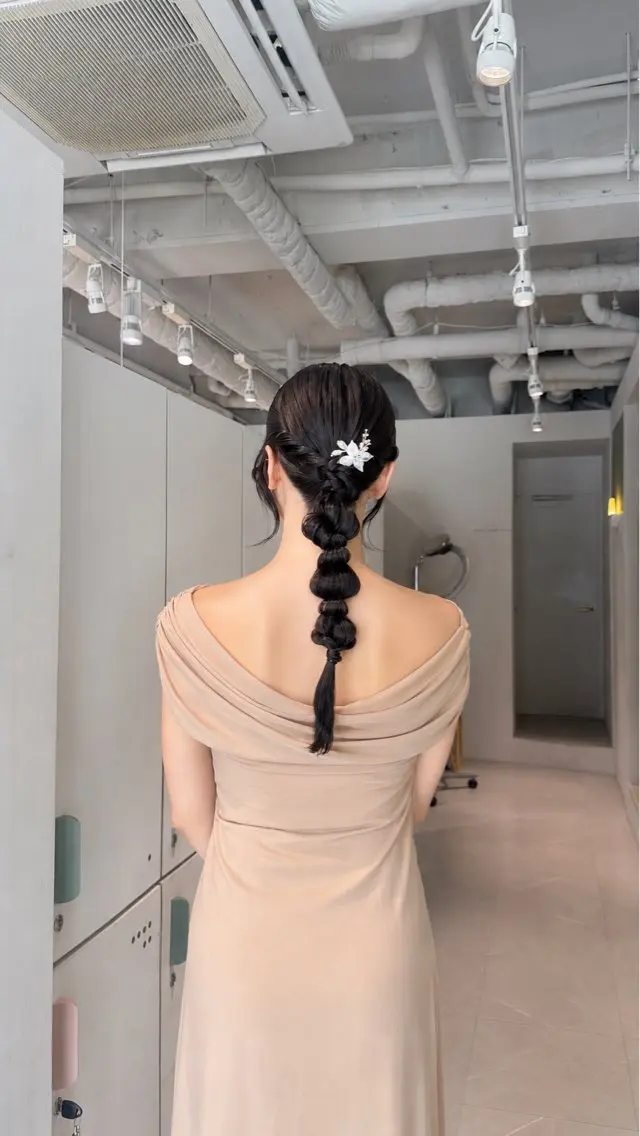 ロング ヘアアレンジ 杉田 茉優のヘアスタイル