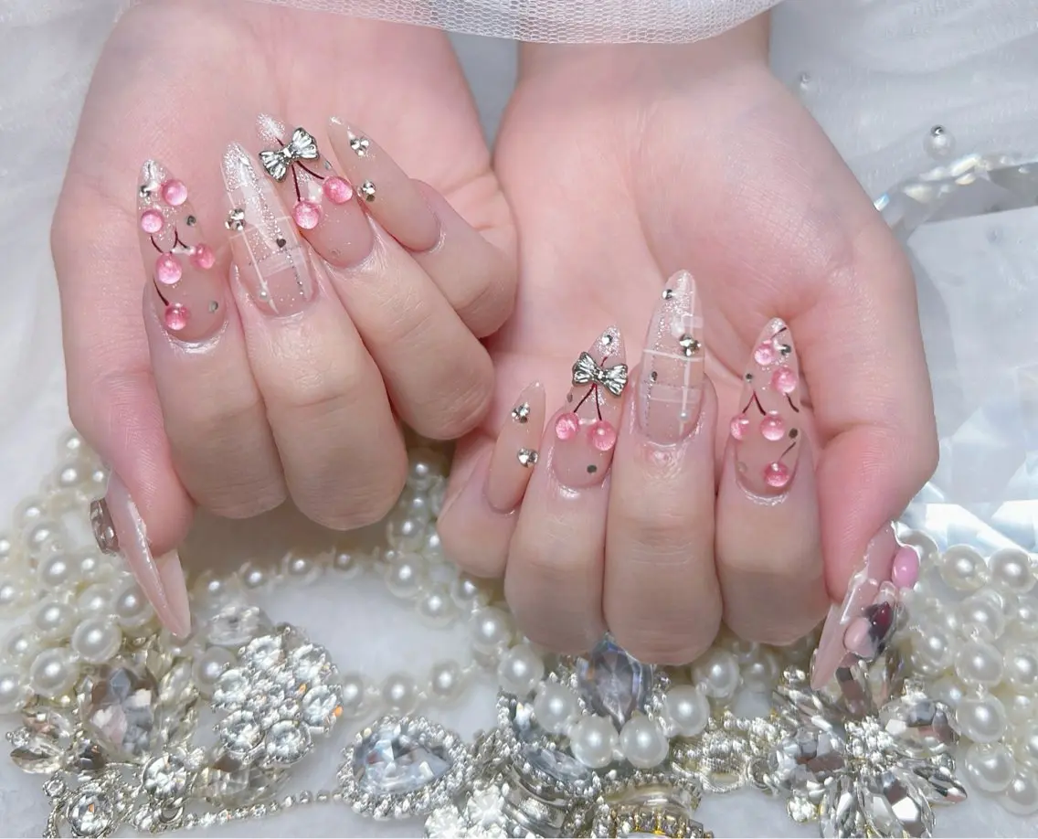 ネイル アートネイル オーロラネイル チークネイル 長さ出し フットネイル Miya _nailのネイルデザイン