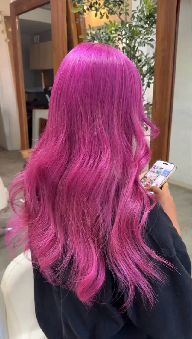 ロング カラー ハイトーンカラー ピンクカラー ヘアカラー makoto 池袋 Roji ブリーチのヘアスタイル