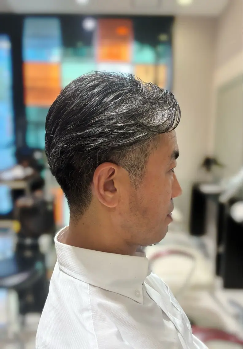 ショート メンズ earth 恵比寿 浦中のヘアスタイル