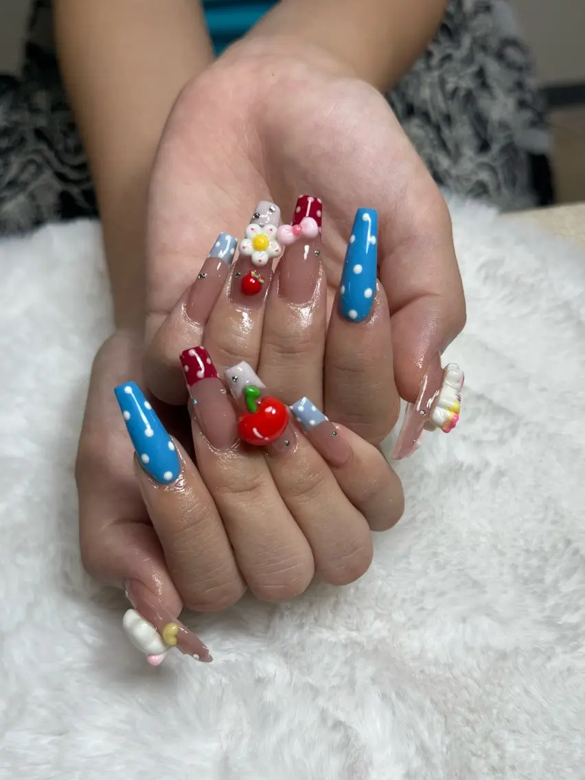 ネイル U.mi Nail Salonのネイルデザイン