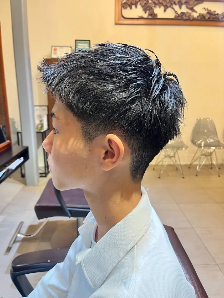 ショート カット 茂木 良太のネイルデザイン
