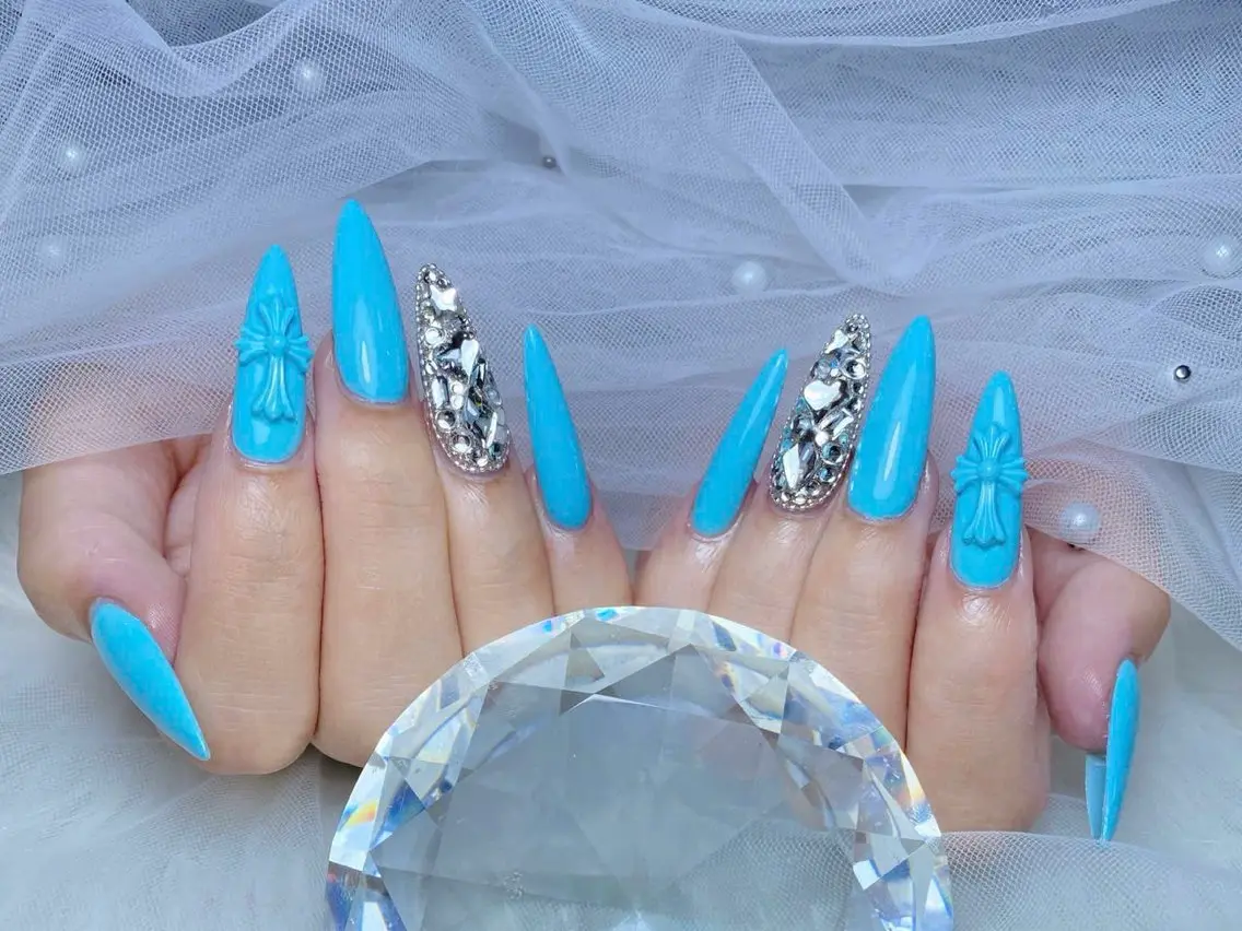 ネイル 長さ出し ジェルネイル 韓国ネイル マグネットネイル ワンカラーネイル ハンドネイル SHE NAILのネイルデザイン