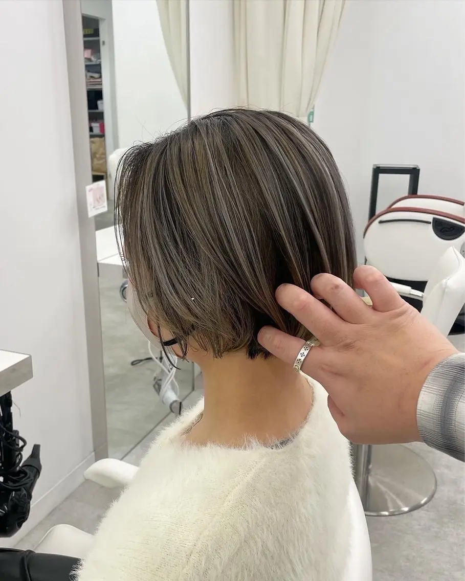 ミディアム カラー カット ヘアカラー トリートメント Brown 藤沢店のヘアスタイル